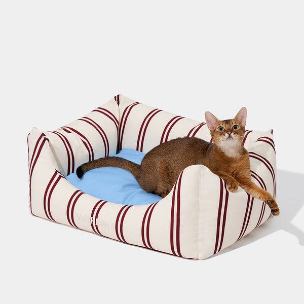 Mist and Merlot Pet Sofa - Cream & Stripes - TANK TINKER